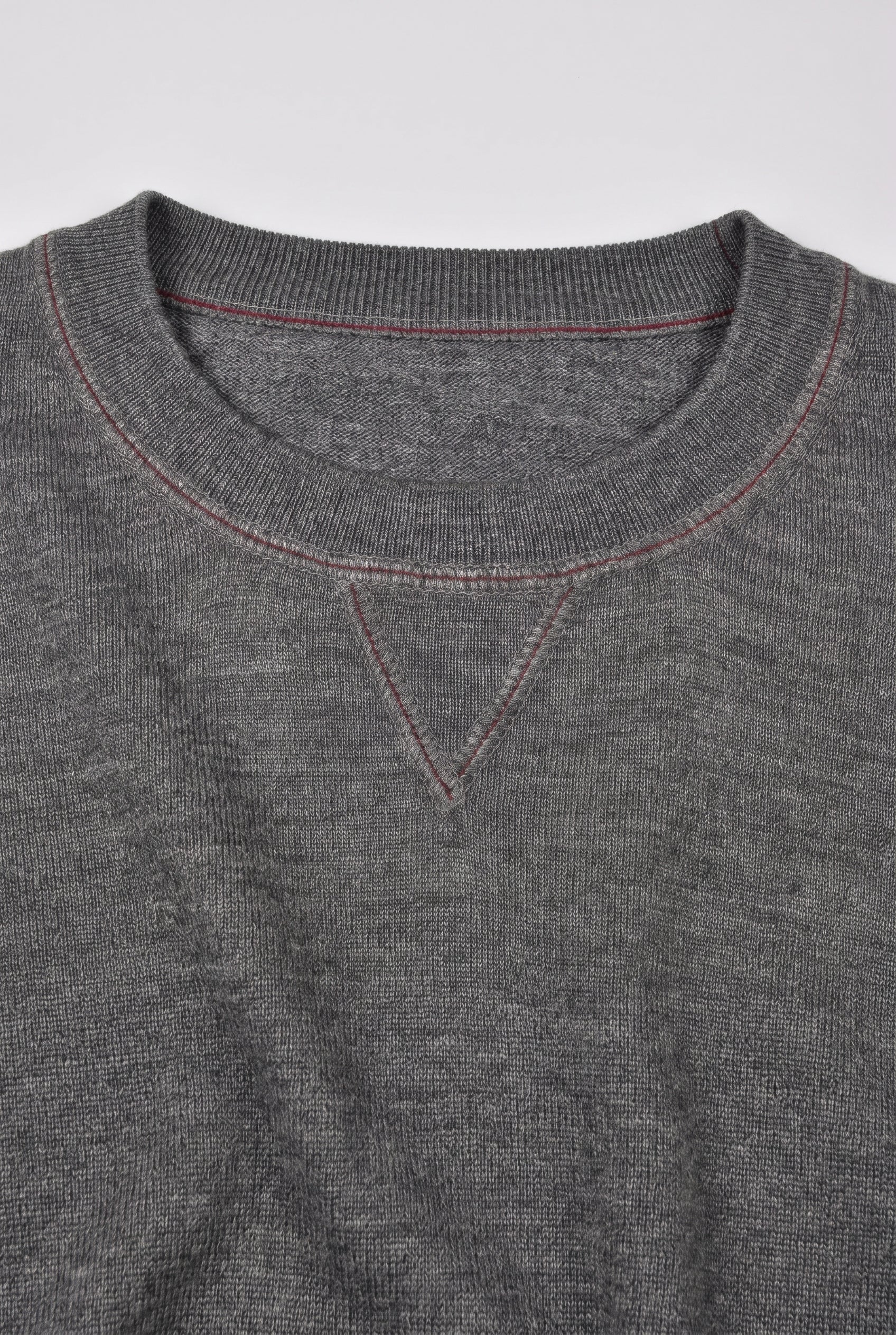 BRUNELLO CUCINELLI MEN'S GREY CASHMERE SILK CREWNECK SWEATER