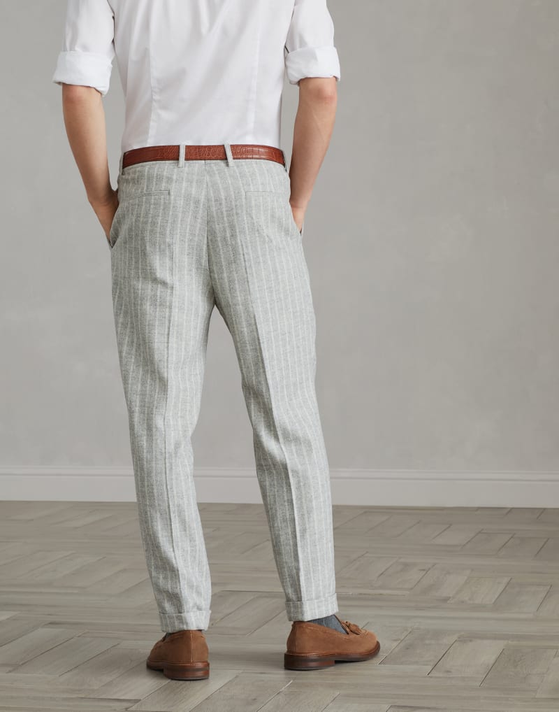 BRUNELLO CUCINELLI MEN'S LIGHT GREY WOOL BLEND TROUSERS