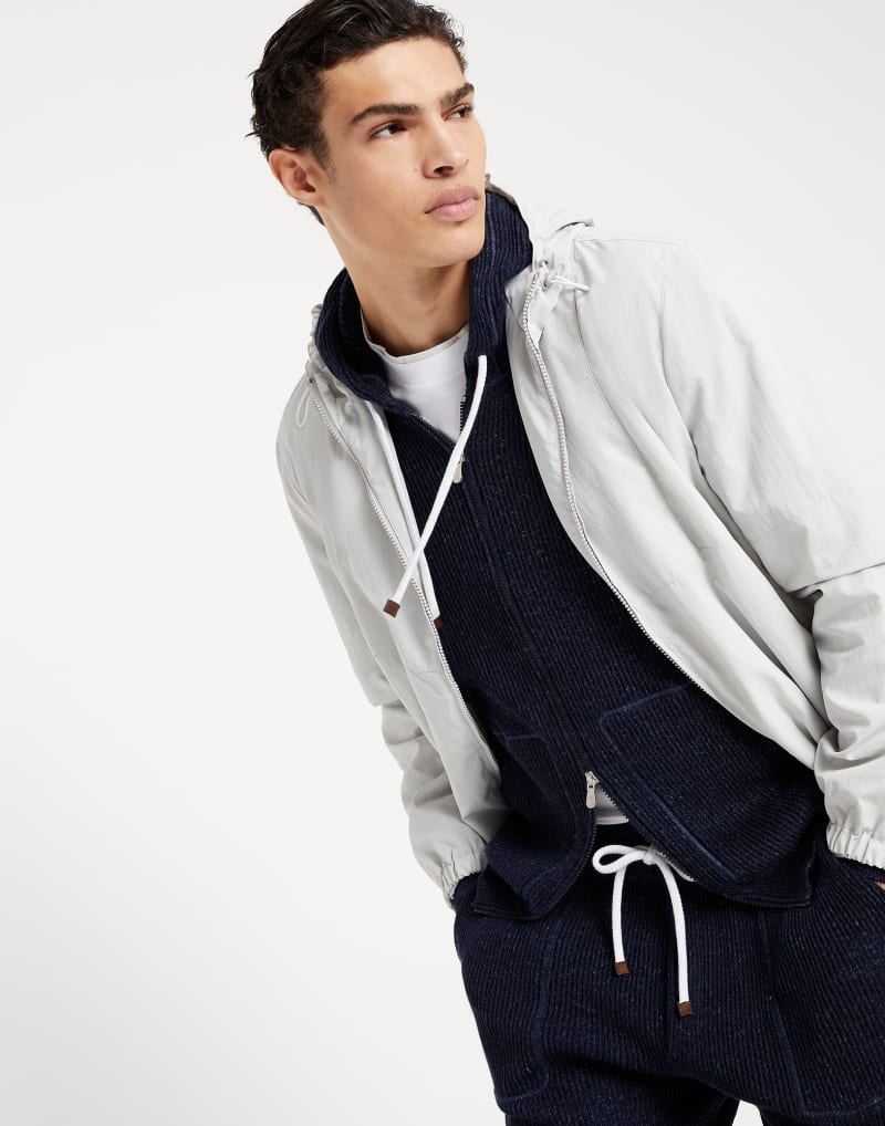 BRUNELLO CUCINELLI MEN'S LIGHT GREY HOODED JACKET