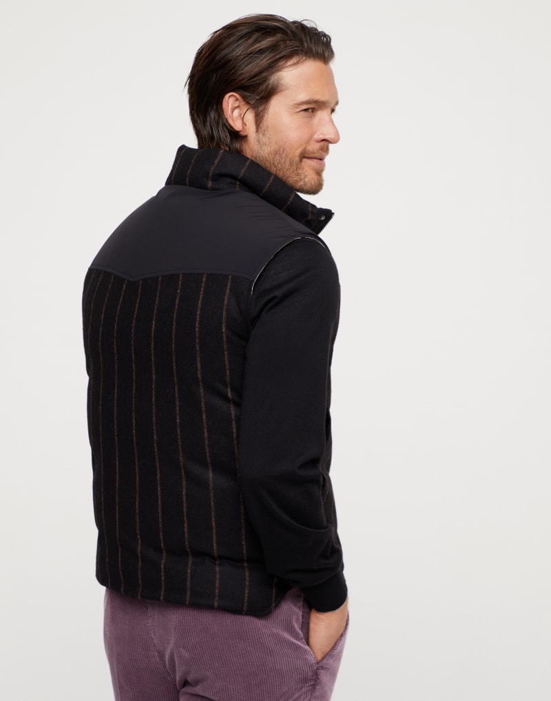 BRUNELLO CUCINELLI MEN'S BLACK STRIPED WOOL VEST