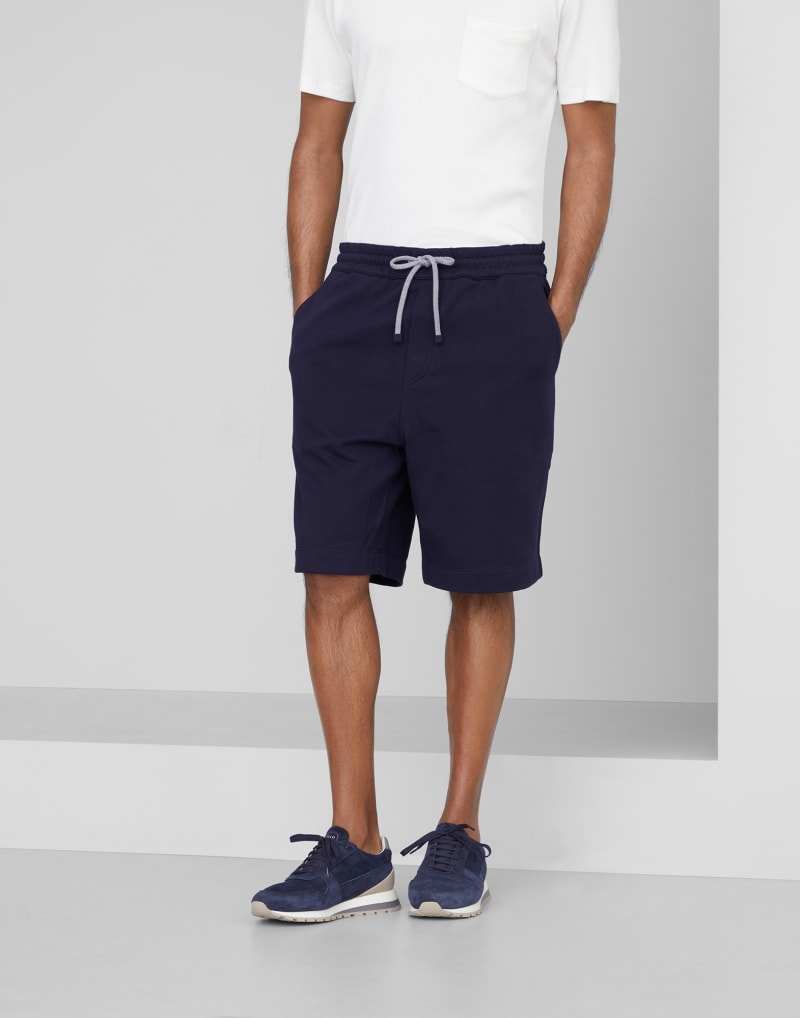 BRUNELLO CUCINELLI MEN'S NAVY COTTON DRAWSTRING SHORTS