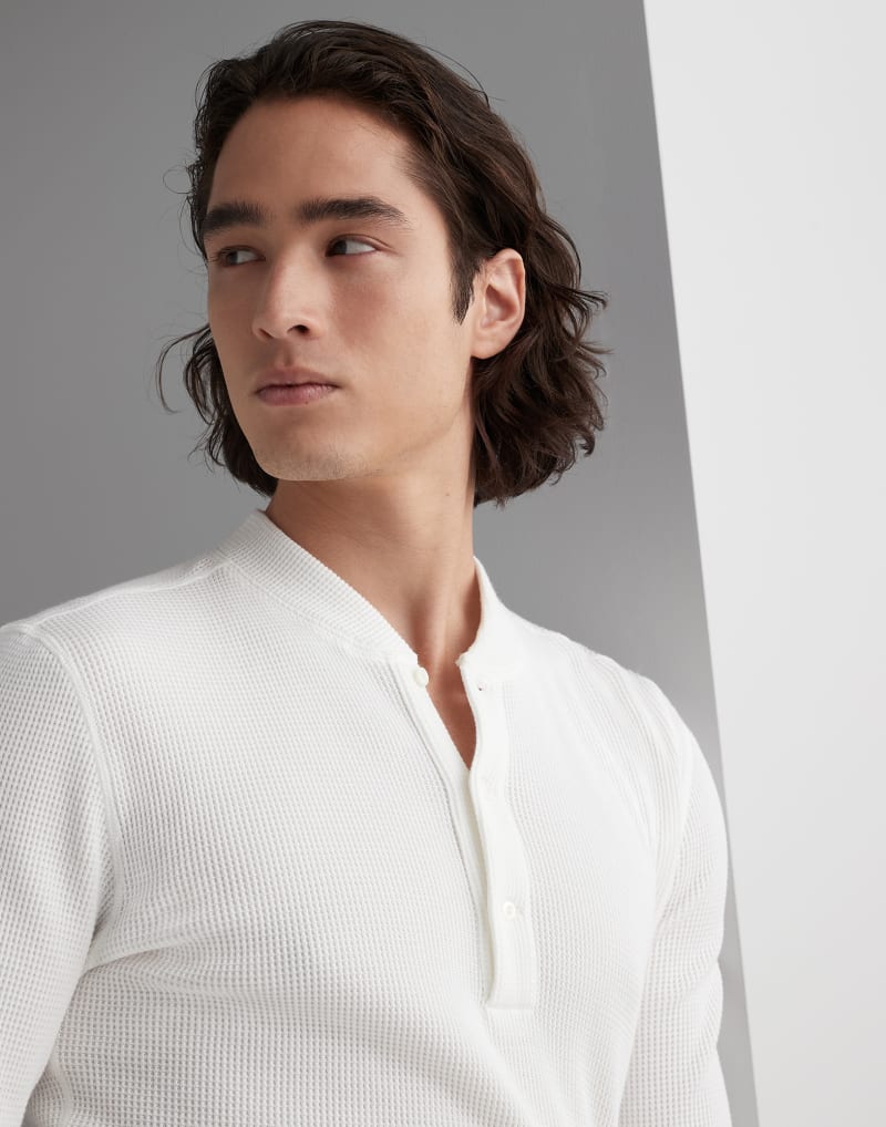 BRUNELLO CUCINELLI MEN'S OFF WHITE WAFFLE KNIT SHIRT