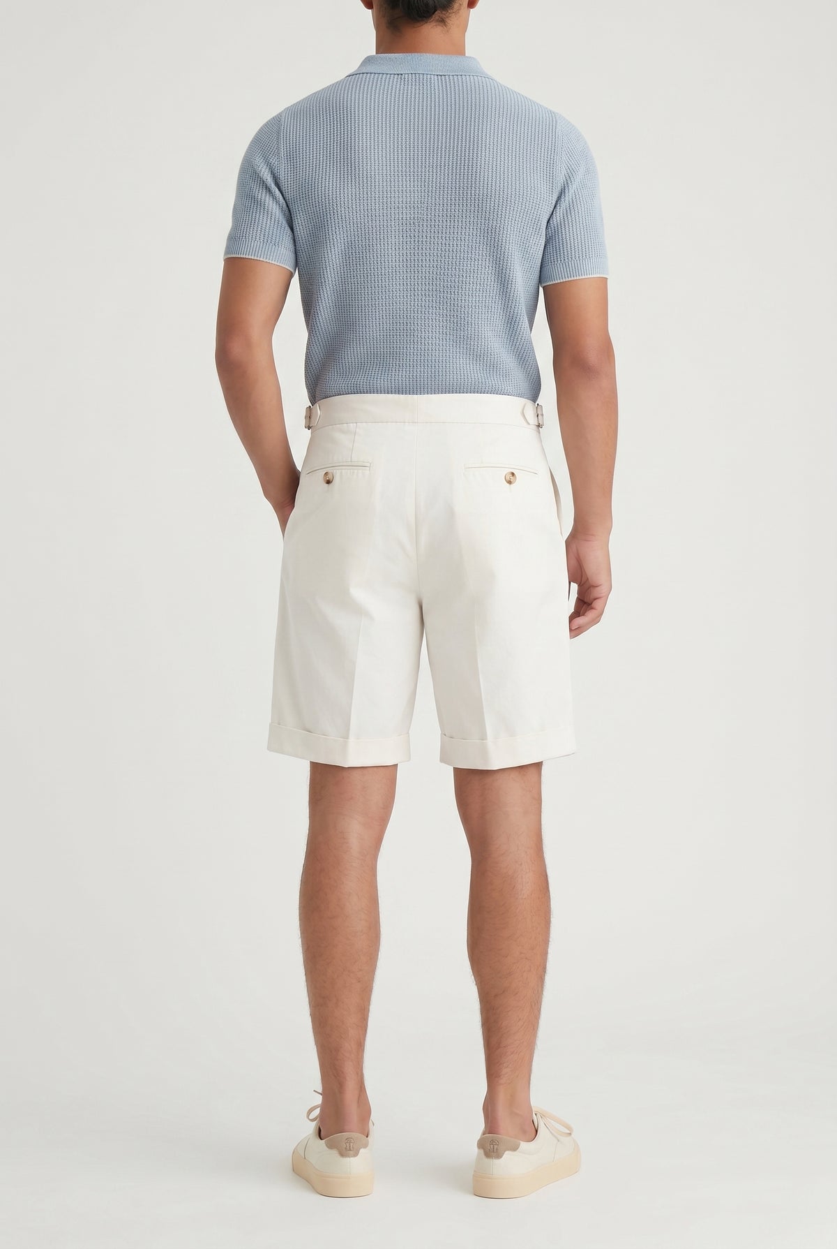 BRUNELLO CUCINELLI MEN'S OFF WHITE PLEATED SHORTS