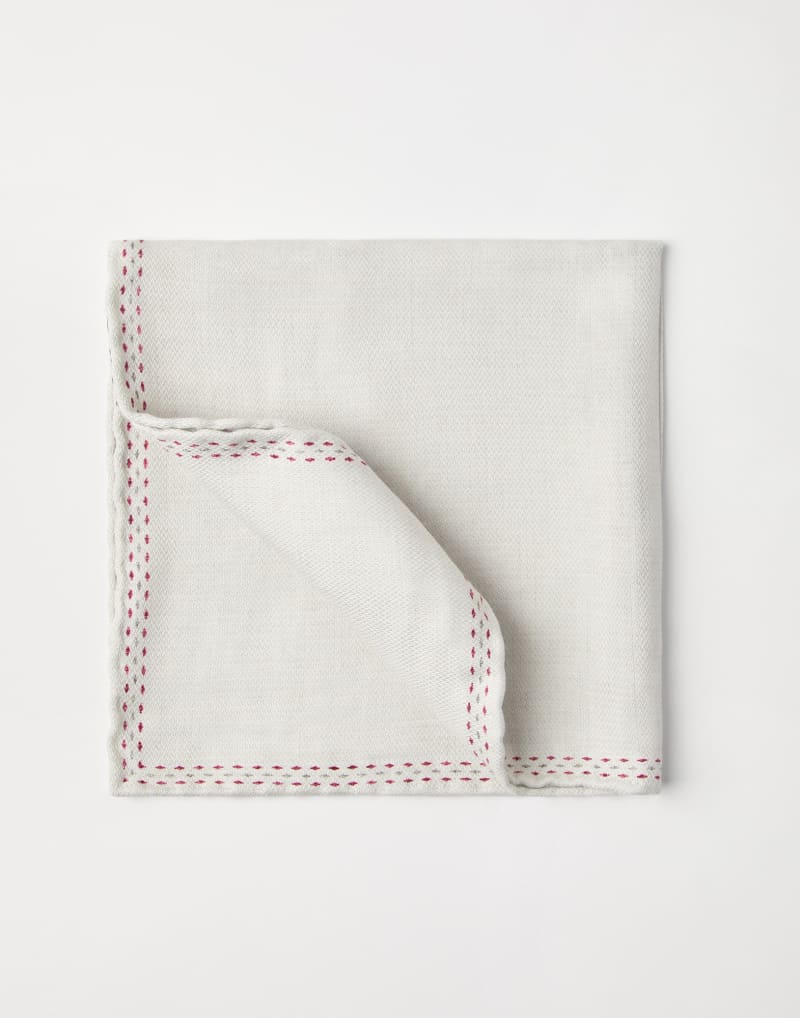 BRUNELLO CUCINELLI MEN'S LIGHT BEIGE SILK POCKET SQUARE