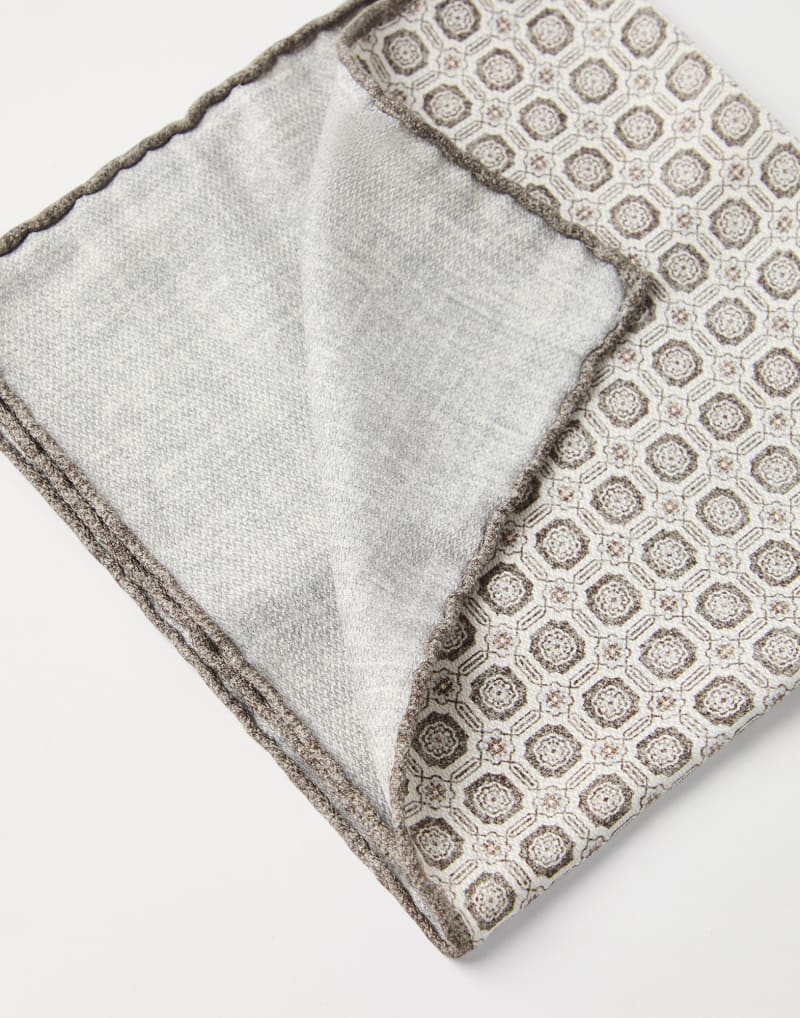 BRUNELLO CUCINELLI MEN'S BROWN SILK POCKET SQUARE