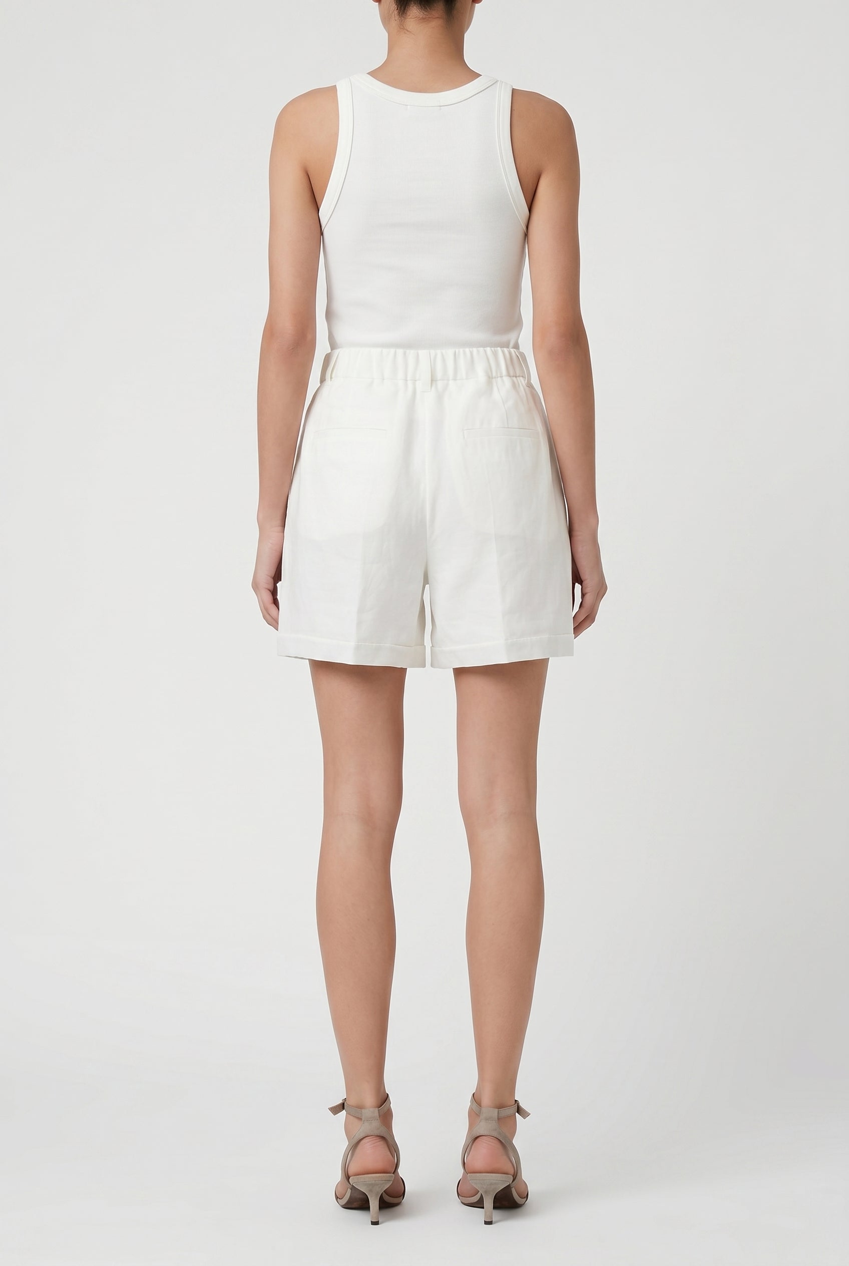 BRUNELLO CUCINELLI WOMEN'S WHITE RELAXED COTTON SHORTS