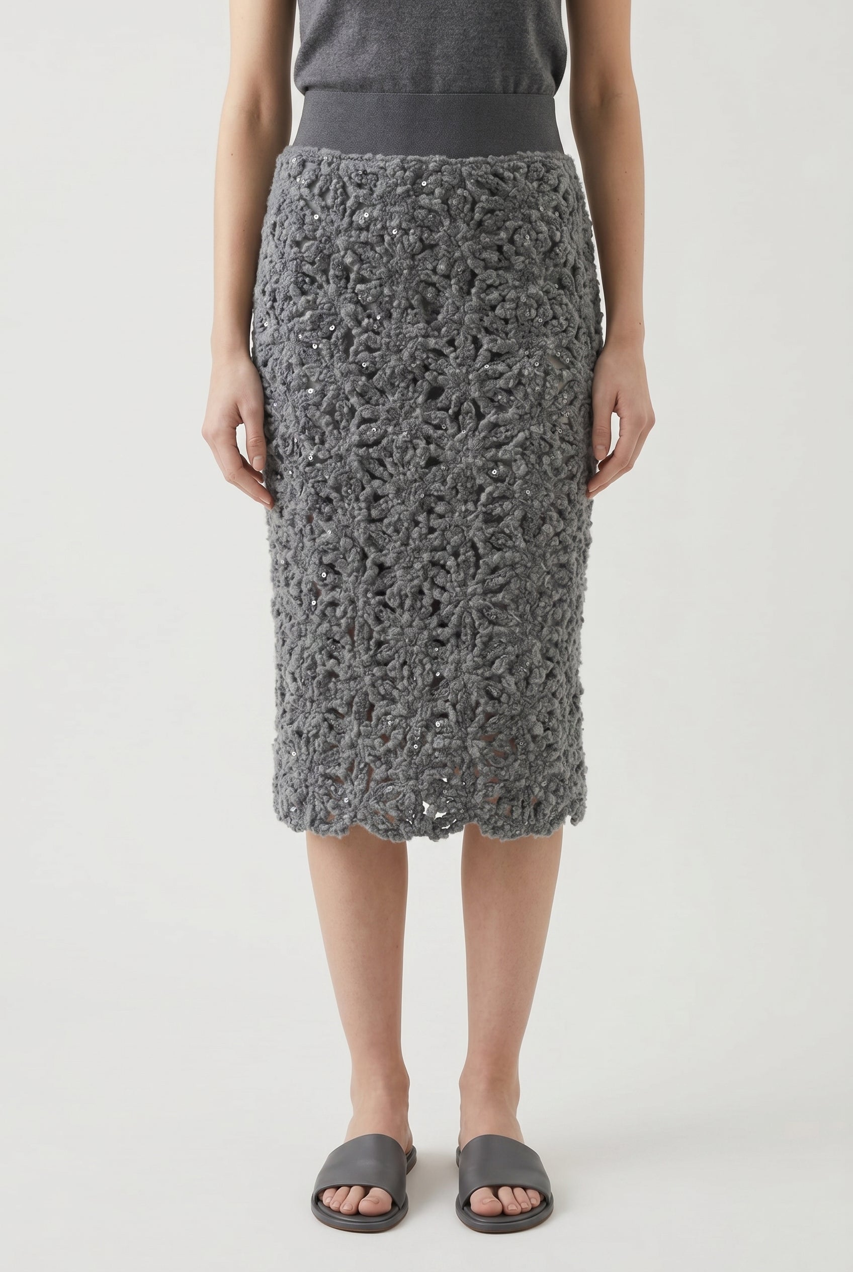 BRUNELLO CUCINELLI WOMEN'S MEDIUM GREY WOOL PENCIL SKIRT