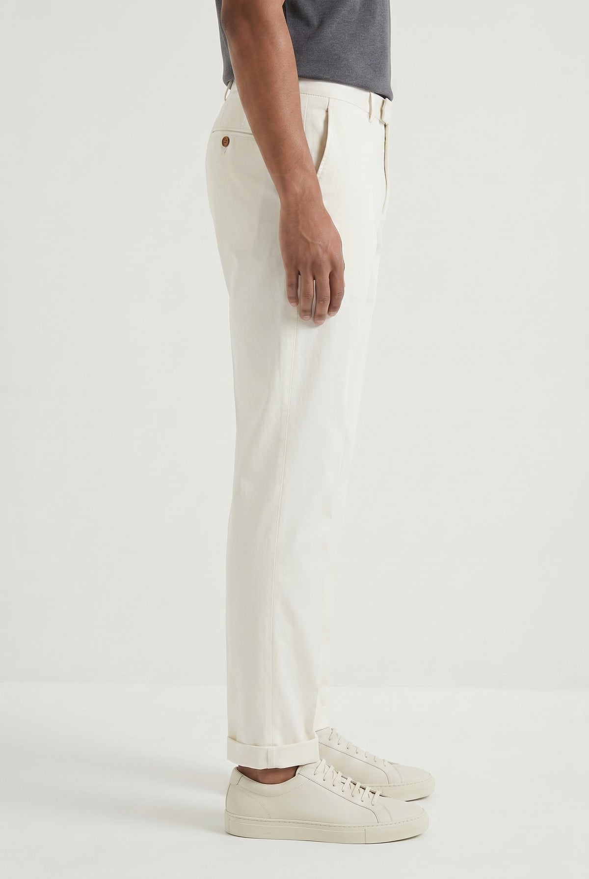 BRUNELLO CUCINELLI MEN'S OFF WHITE TAILORED TROUSERS