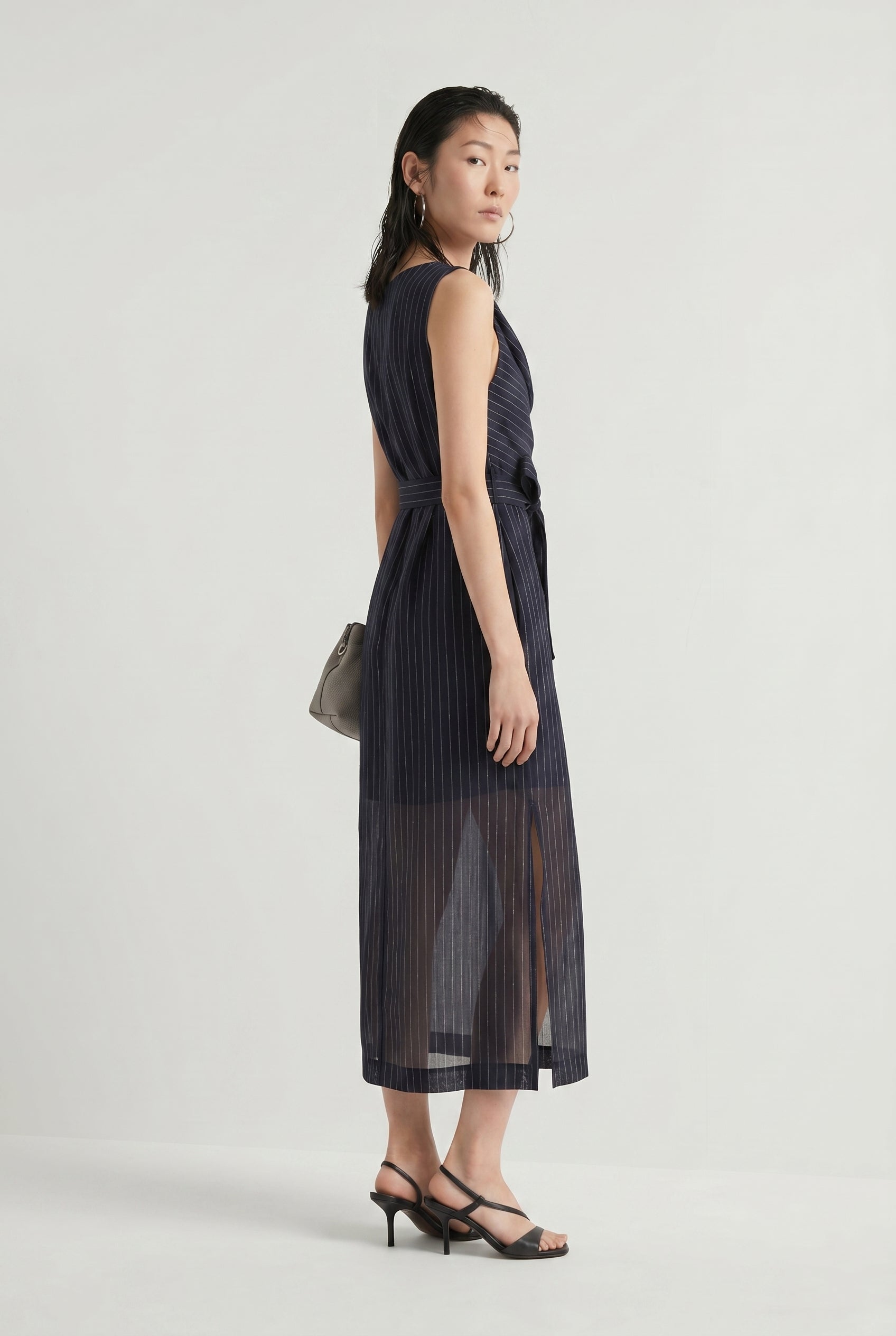 BRUNELLO CUCINELLI WOMEN'S NAVY SLEEVELESS WRAP DRESS