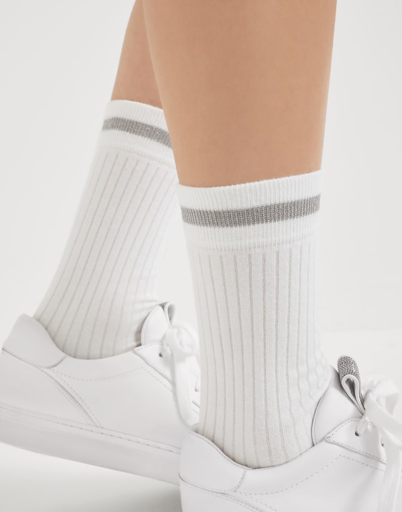 BRUNELLO CUCINELLI WOMEN'S WHITE RIBBED COTTON SOCKS