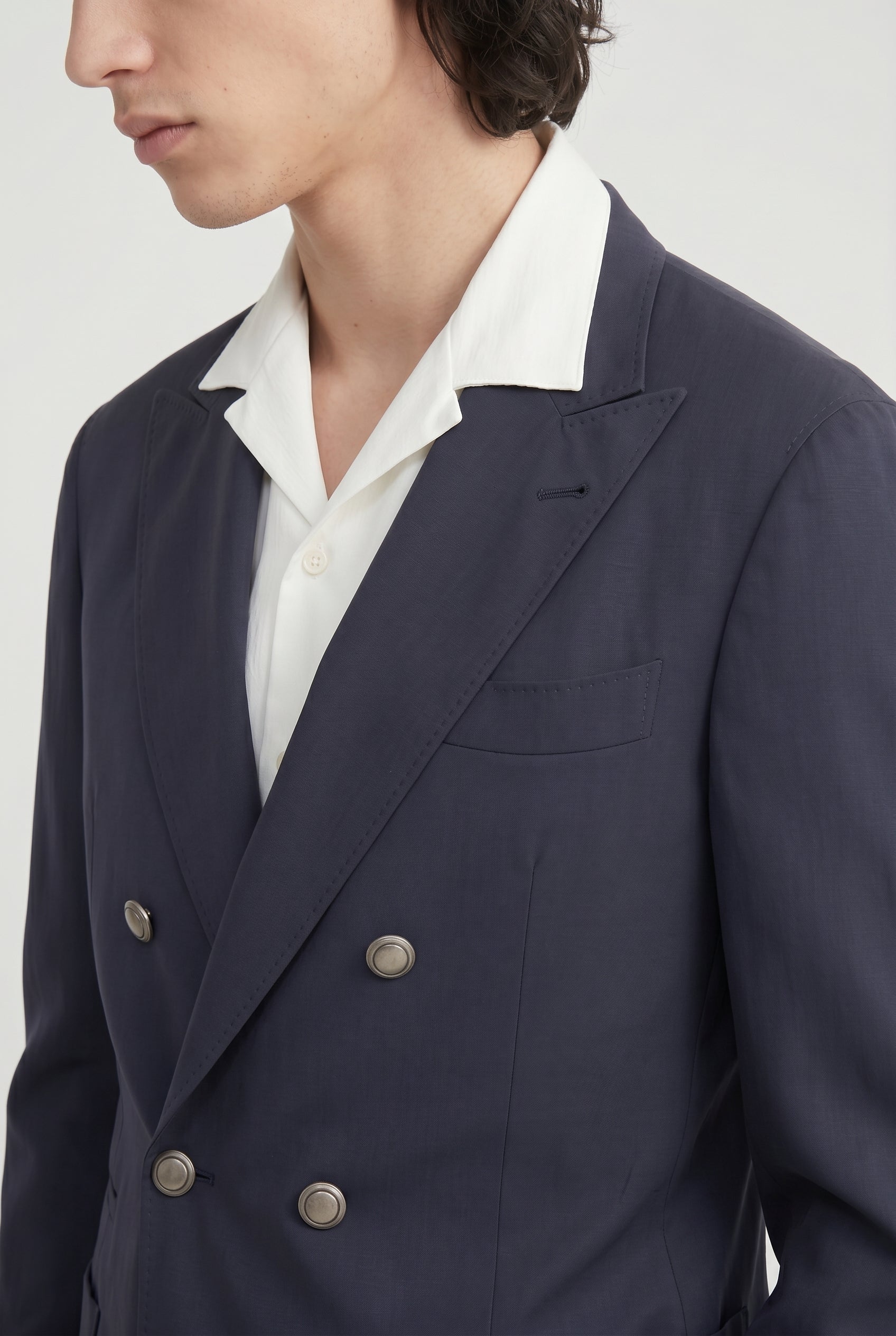 BRUNELLO CUCINELLI MEN'S DARK BLUE SILK DOUBLE BREASTED BLAZER