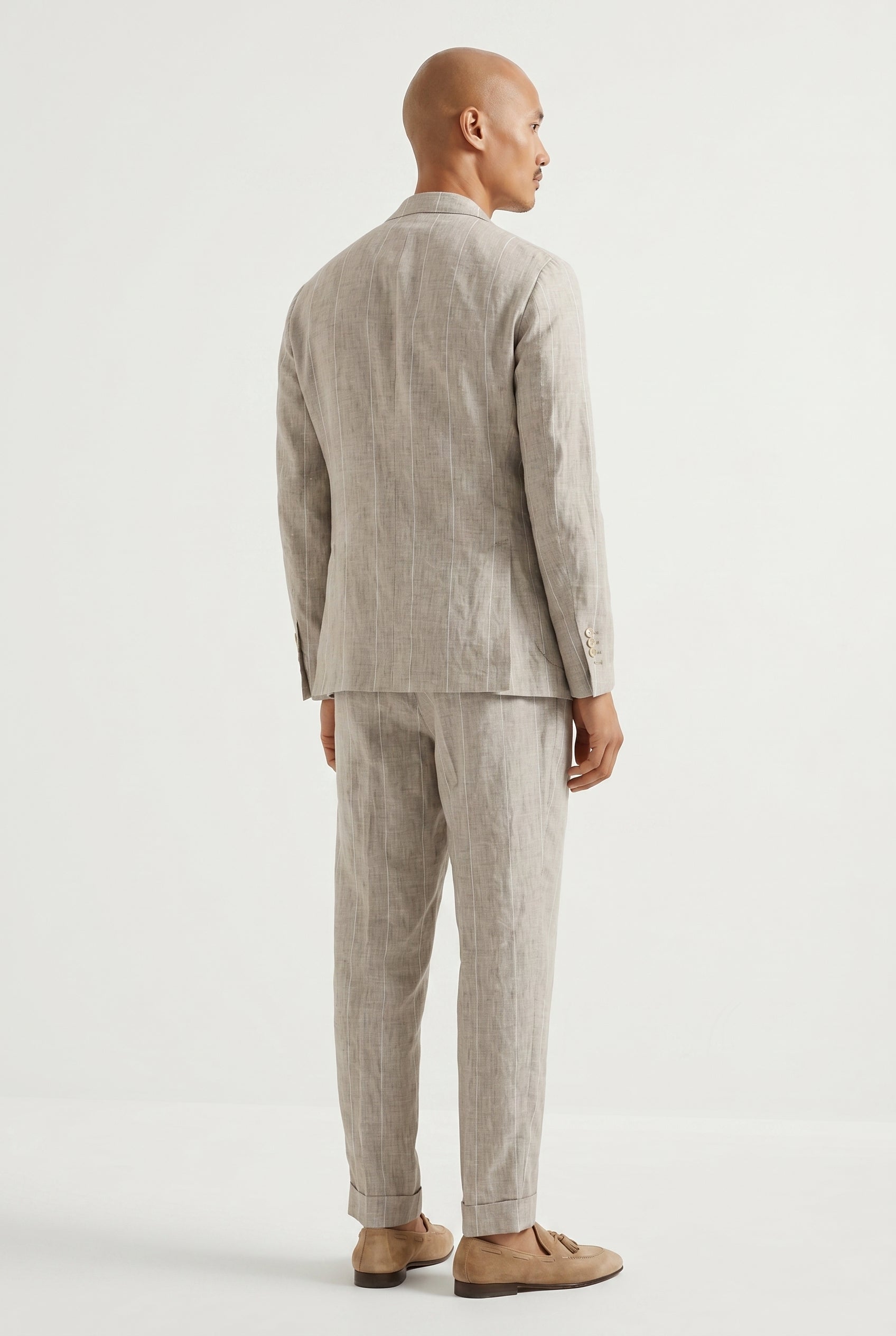 BRUNELLO CUCINELLI MEN'S LIGHT BEIGE LINEN SUIT