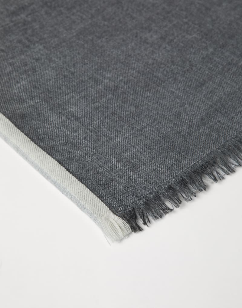 BRUNELLO CUCINELLI MEN'S GREY WOOL SILK SCARF