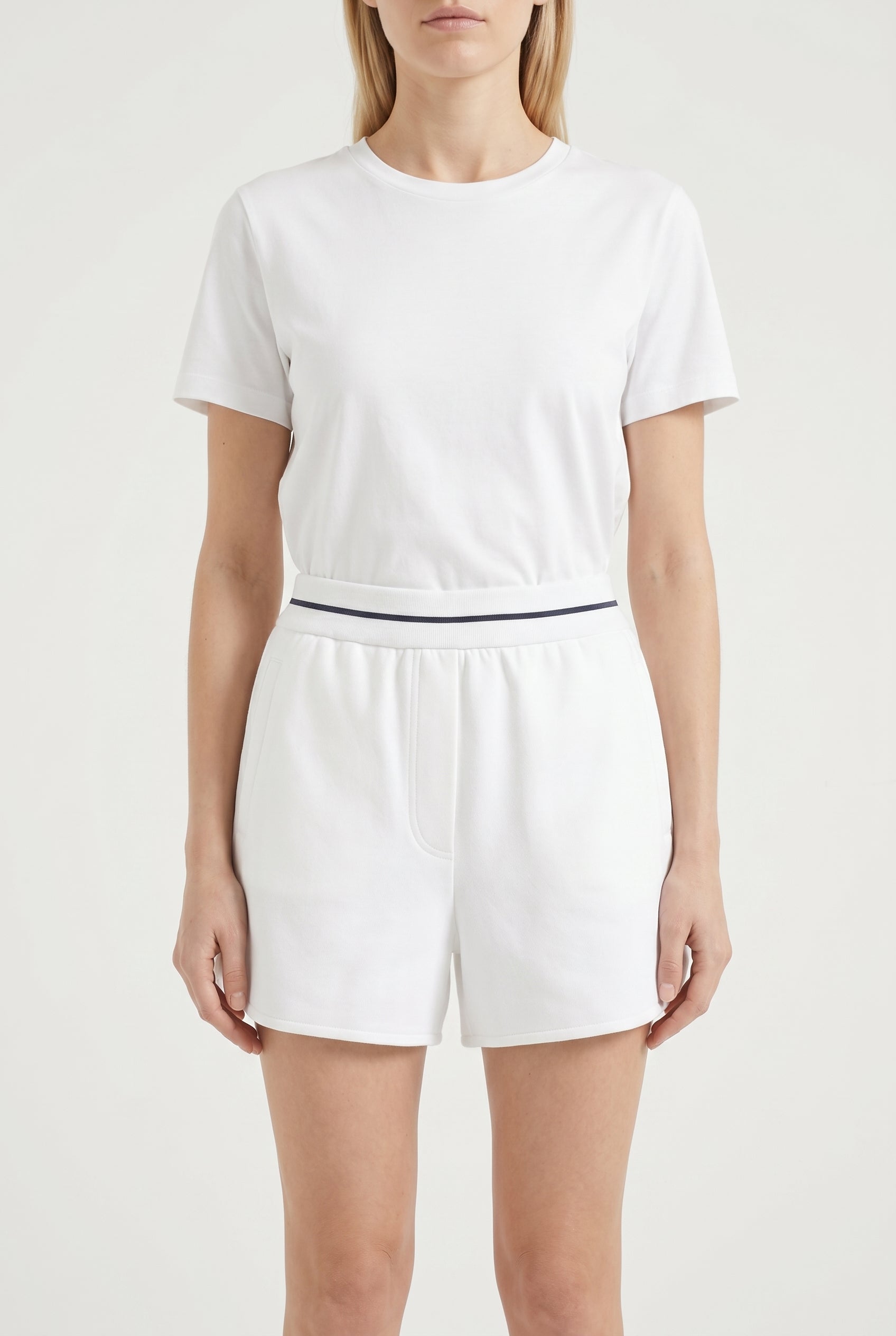 BRUNELLO CUCINELLI WOMEN'S WHITE RELAXED COTTON SHORTS