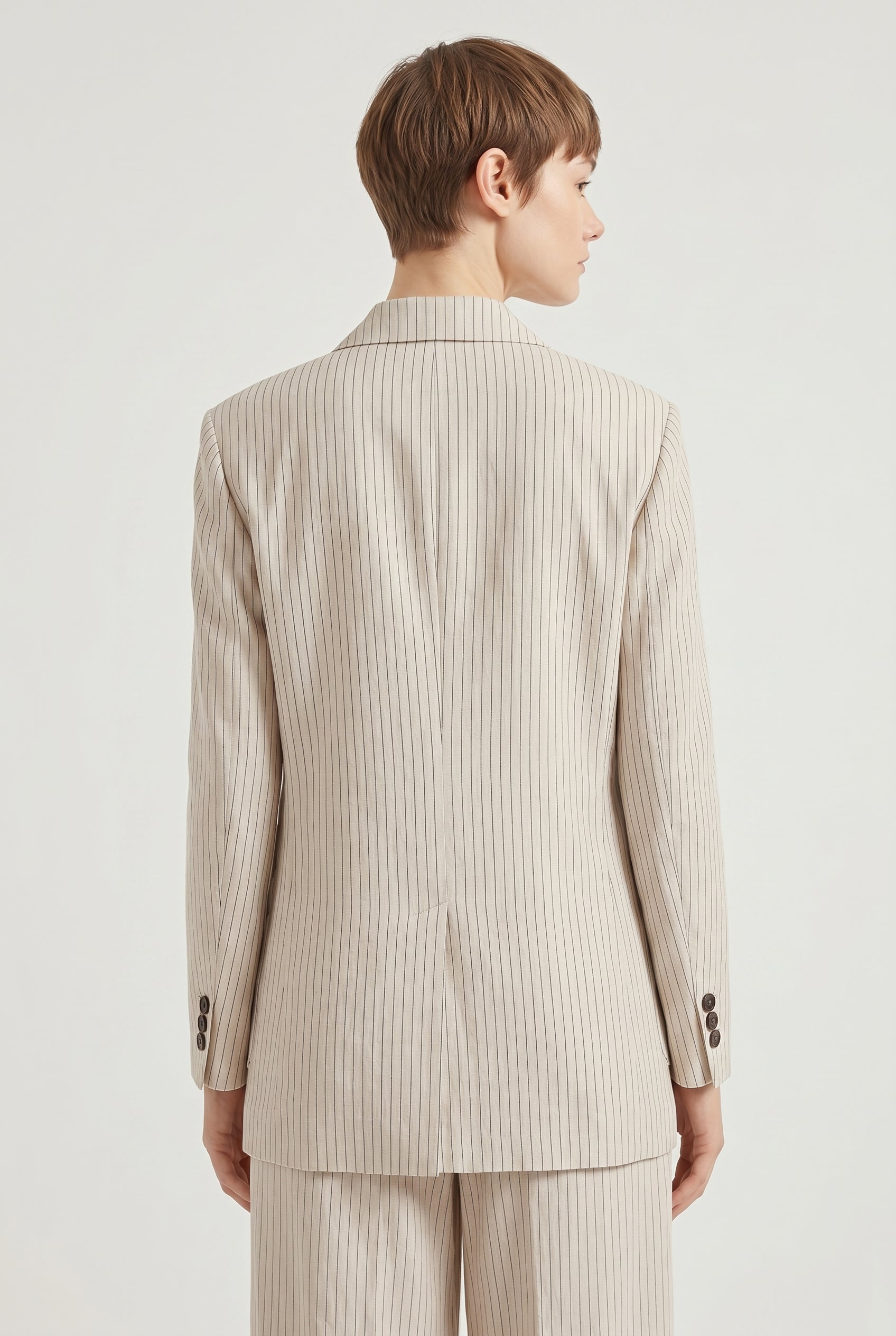 BRUNELLO CUCINELLI WOMEN'S BEIGE PINSTRIPE DOUBLE BREASTED BLAZER