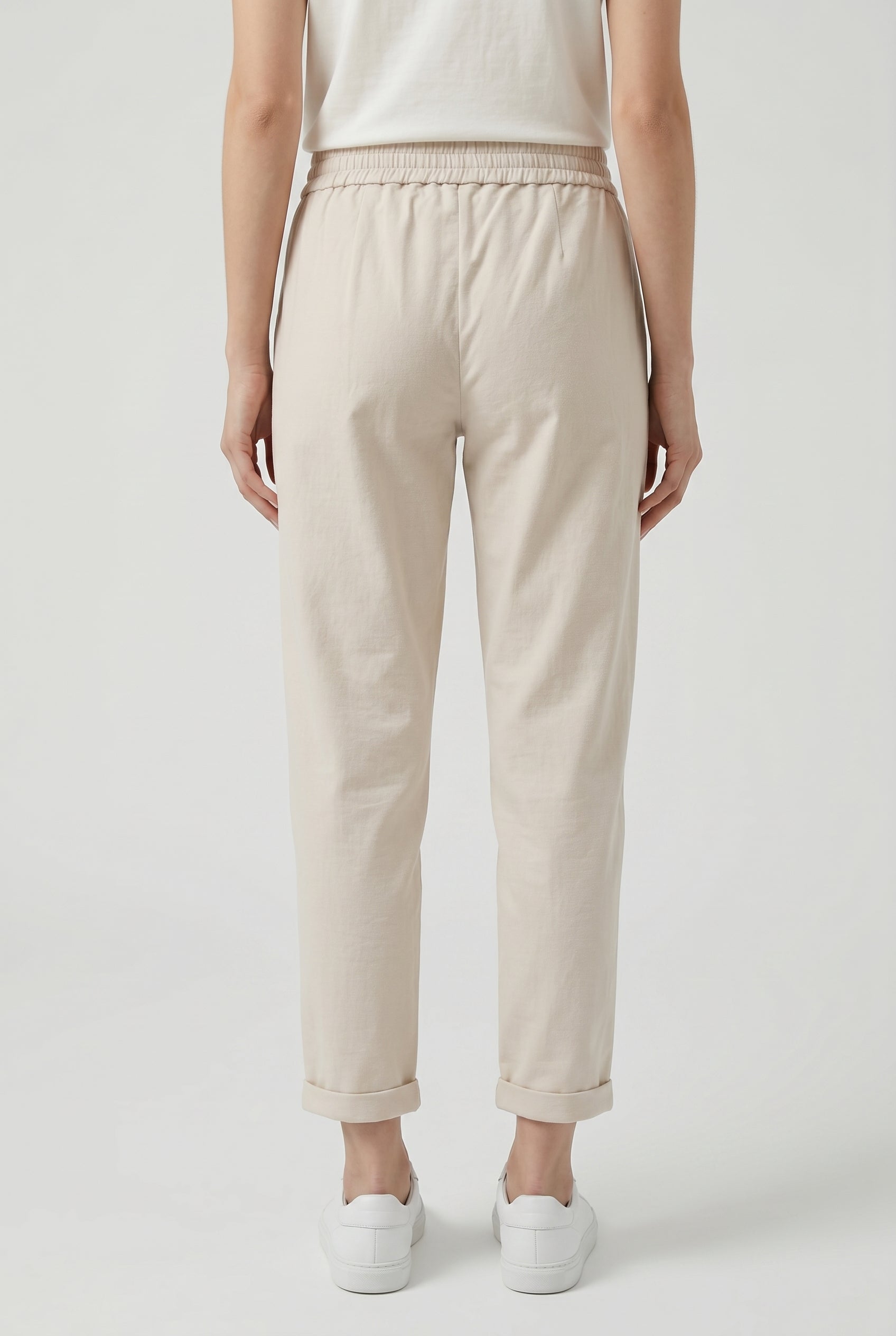 BRUNELLO CUCINELLI WOMEN'S LIGHT BEIGE RELAXED COTTON TROUSERS