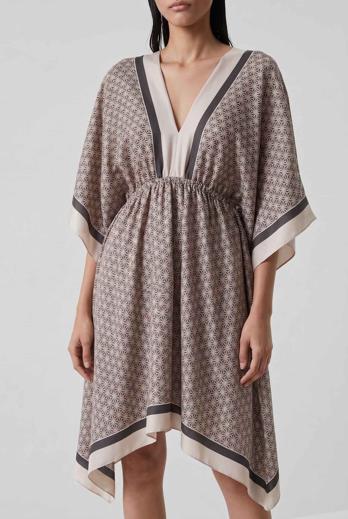 BRUNELLO CUCINELLI WOMEN'S BEIGE SILK RELAXED DRESS