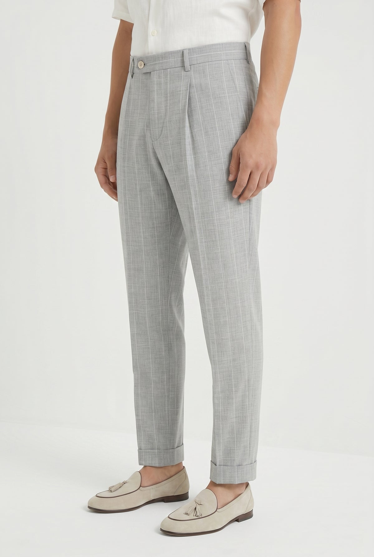 BRUNELLO CUCINELLI MEN'S LIGHT GREY WOOL PLEATED TROUSERS