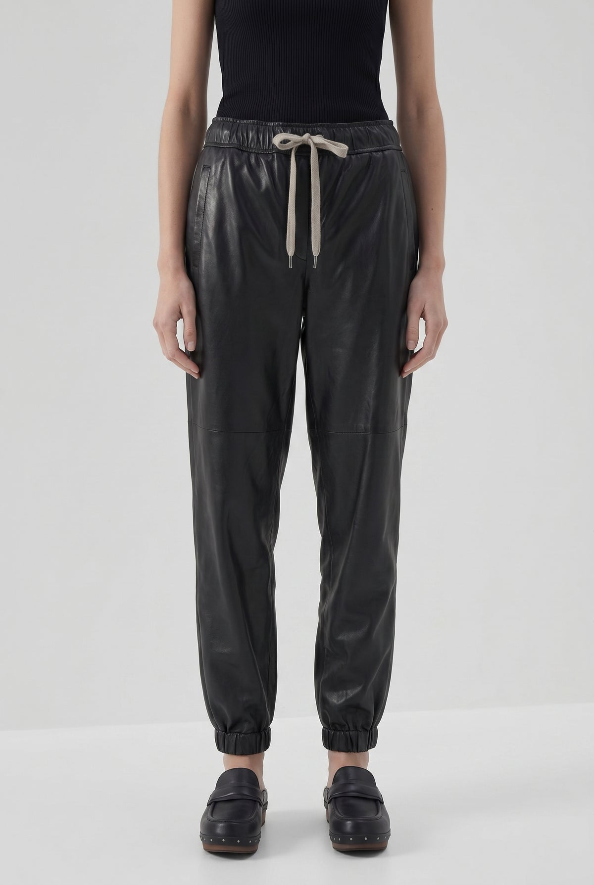 BRUNELLO CUCINELLI WOMEN'S BLACK LEATHER RELAXED TROUSERS