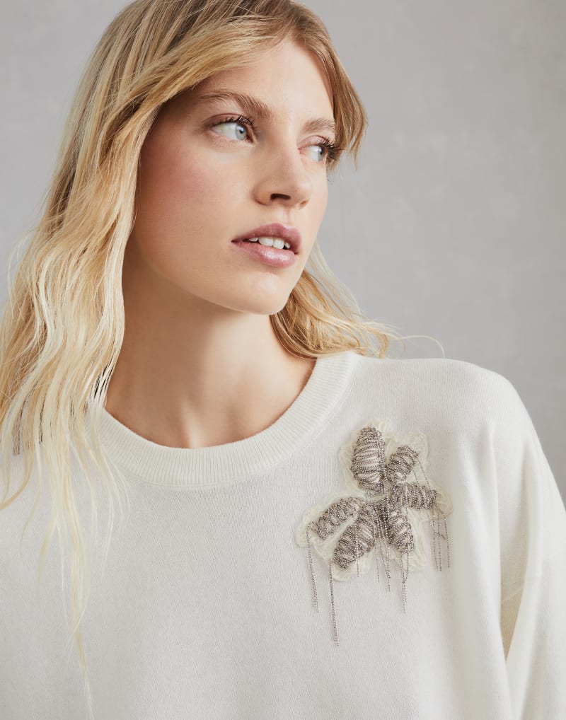 BRUNELLO CUCINELLI WOMEN'S WHITE WOOL EMBELLISHED CREWNECK SWEATER