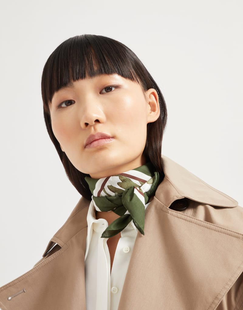BRUNELLO CUCINELLI WOMEN'S GREEN COTTON PRINTED SCARF