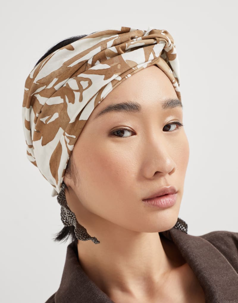 BRUNELLO CUCINELLI WOMEN'S BROWN WHITE PRINTED SCARF