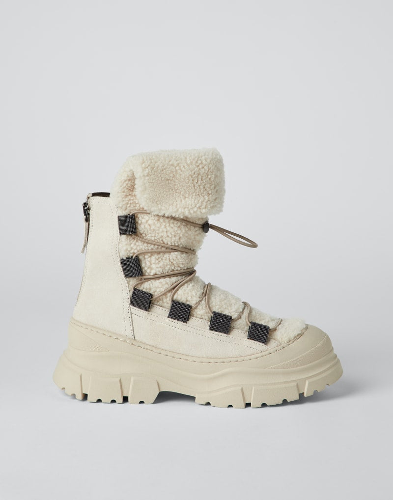 BRUNELLO CUCINELLI WOMEN'S IVORY SHEARLING LACE UP BOOTS