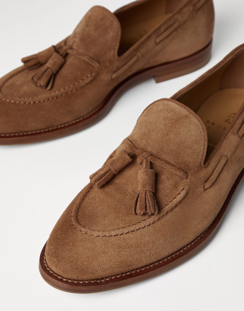BRUNELLO CUCINELLI MEN'S LIGHT BROWN SUEDE LOAFERS