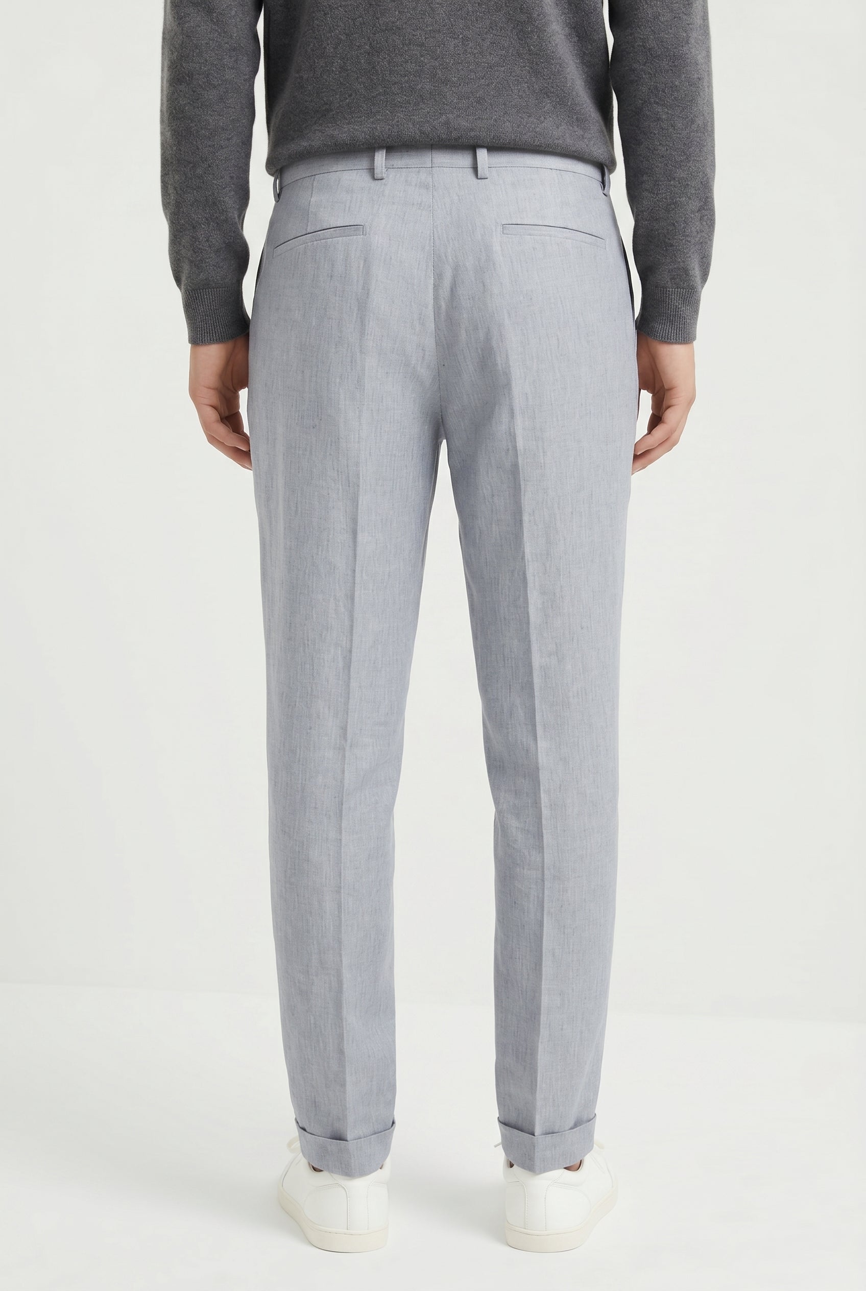 BRUNELLO CUCINELLI MEN'S LIGHT GREY LINEN TROUSERS