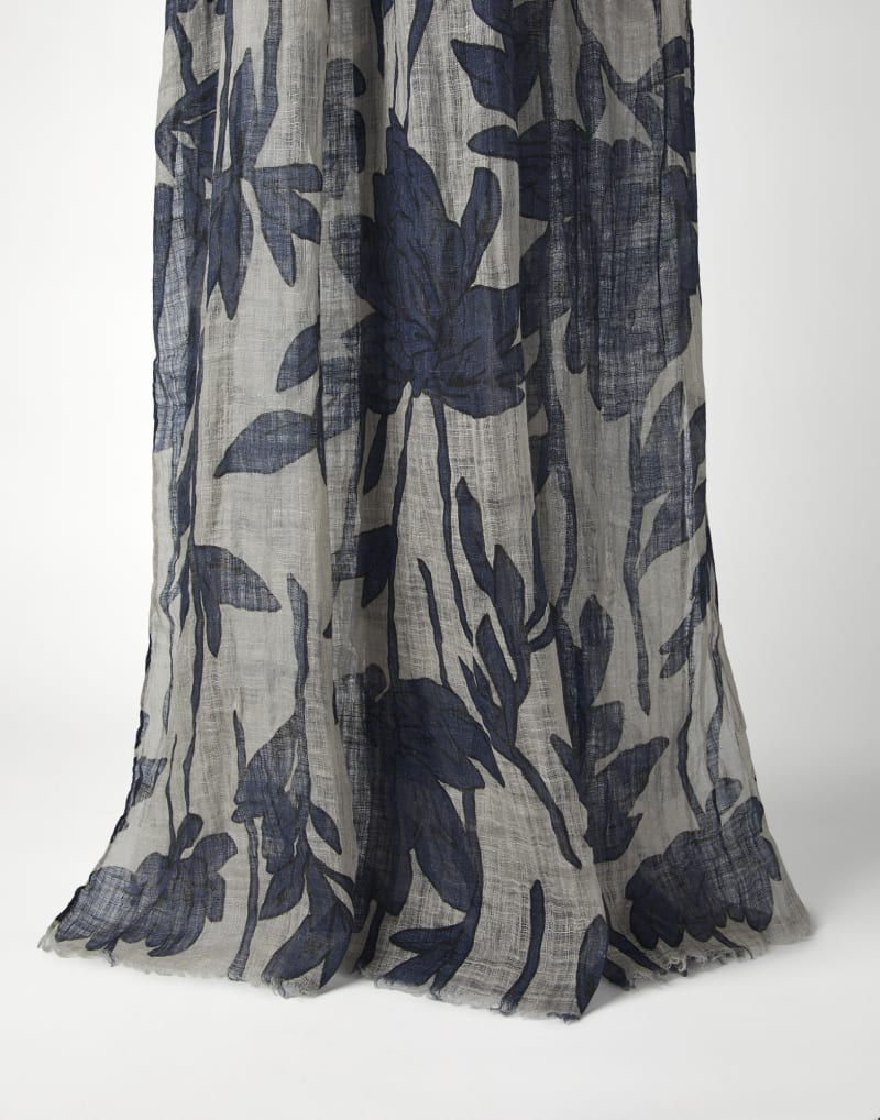 BRUNELLO CUCINELLI WOMEN'S BLUE FLORAL LINEN SCARF