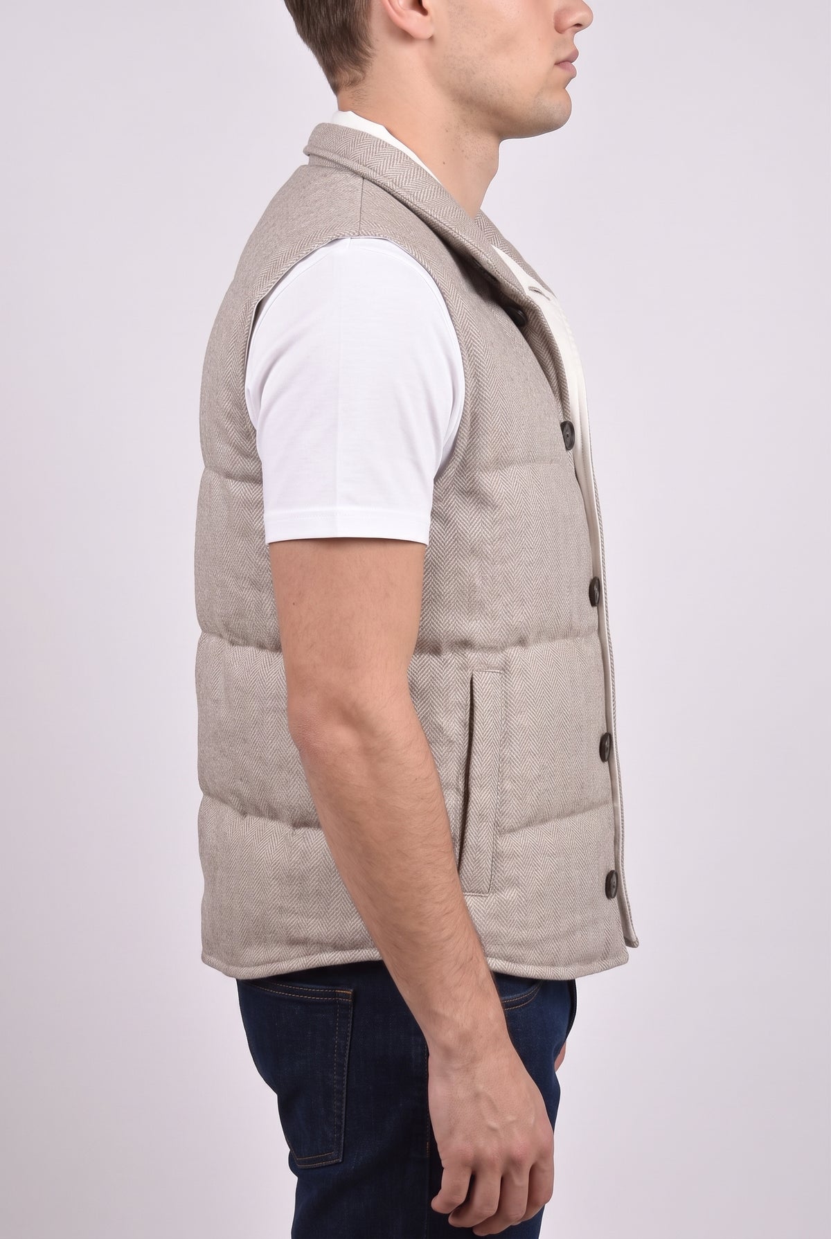 BRUNELLO CUCINELLI MEN'S LIGHT BEIGE WOOL BLEND VEST