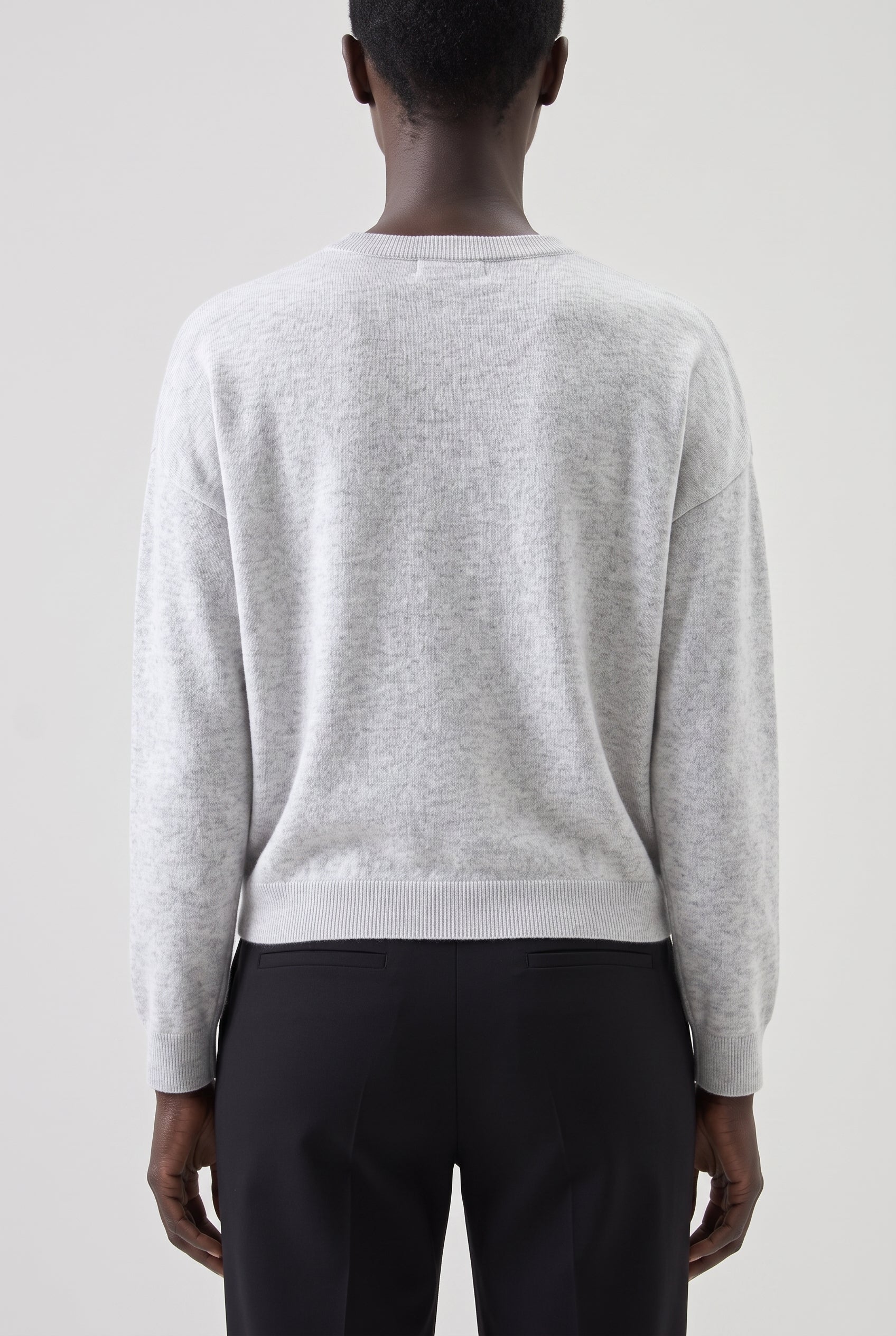 BRUNELLO CUCINELLI WOMEN'S LIGHT GREY WOOL SILK SWEATER