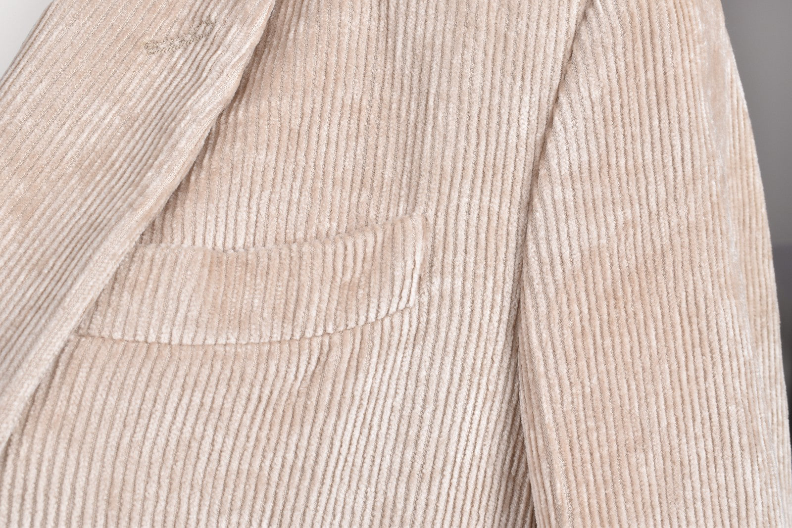 BRUNELLO CUCINELLI WOMEN'S BEIGE CASUAL CORDUROY JACKET