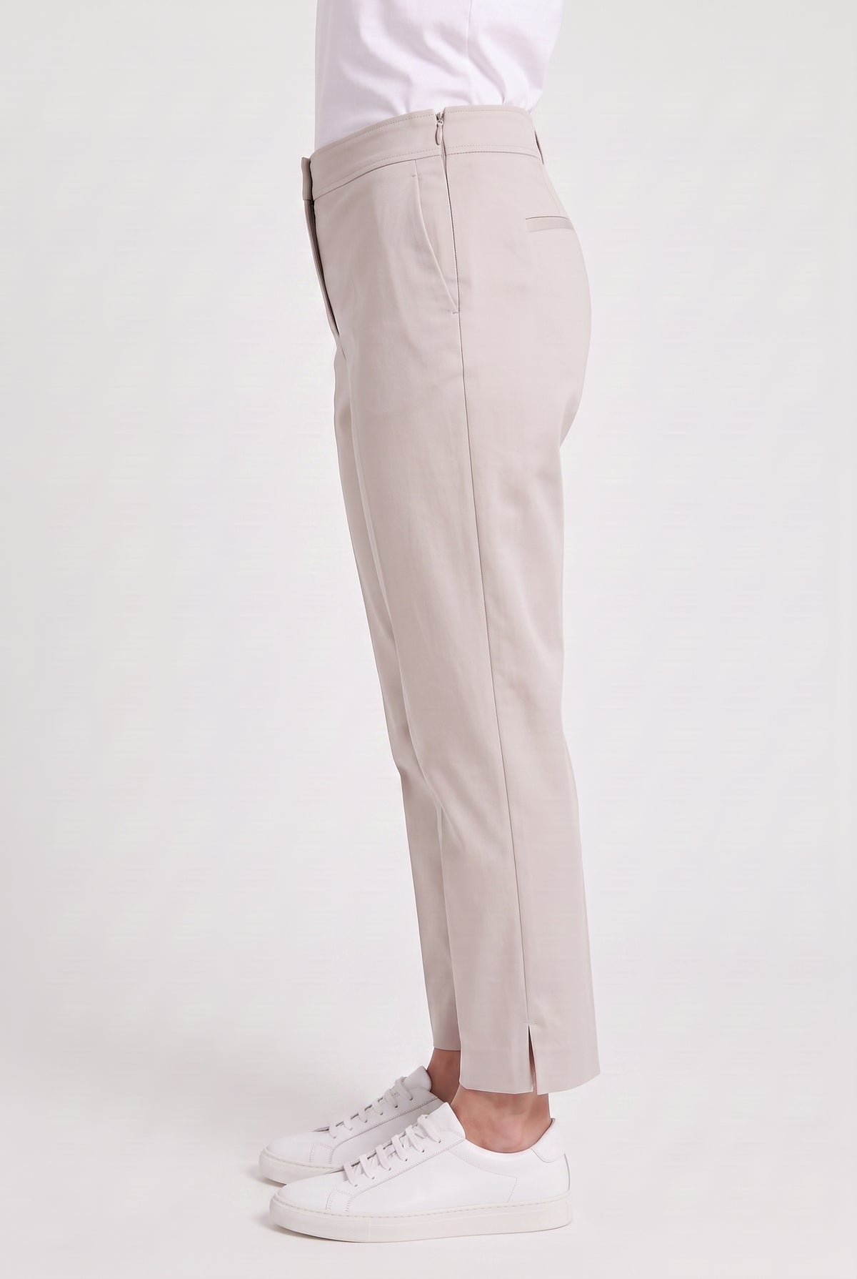 BRUNELLO CUCINELLI WOMEN'S BEIGE COTTON CROPPED TROUSERS