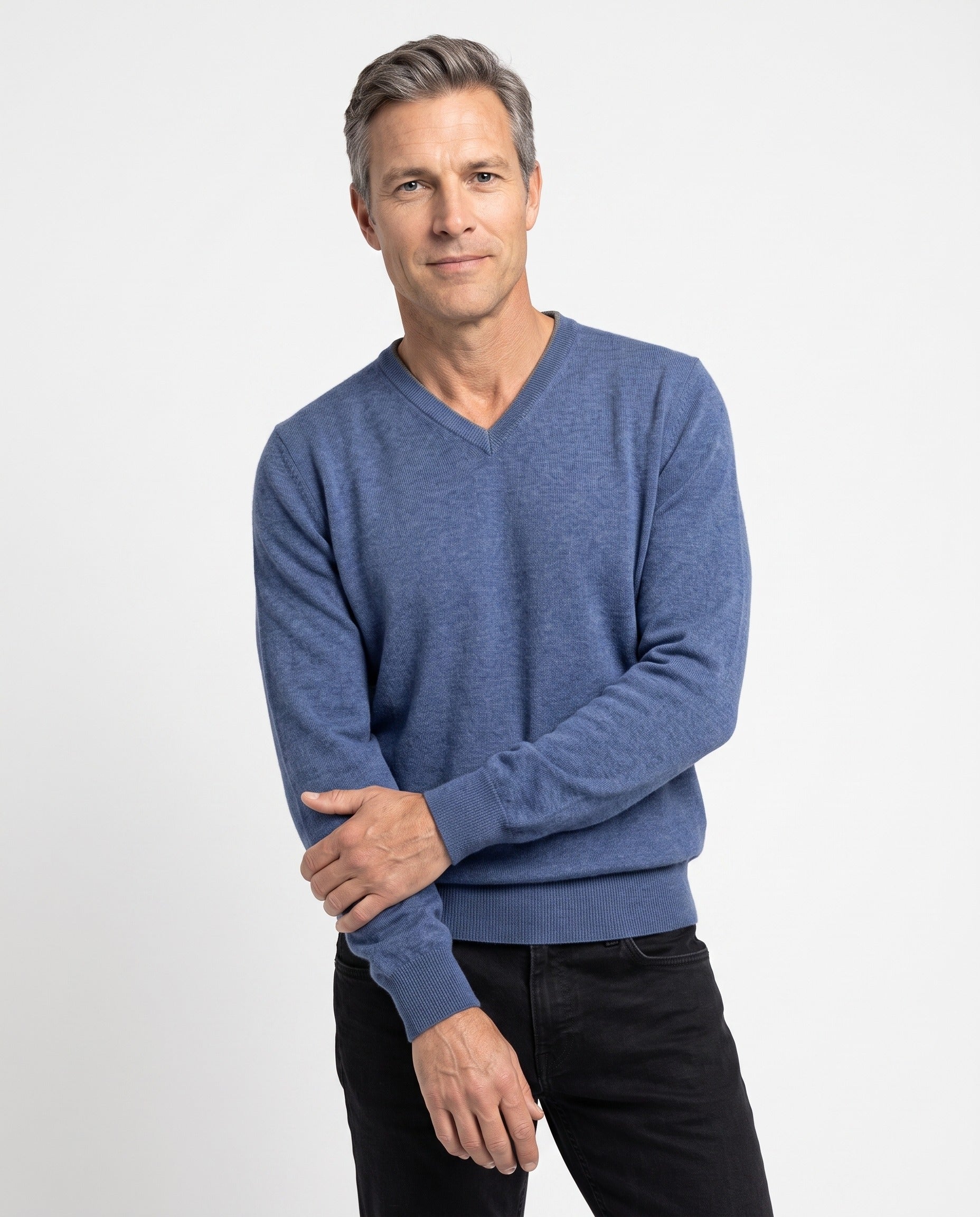 BRUNELLO CUCINELLI MEN'S 100% CASHMERE BLUE V NECK SWEATER NWT