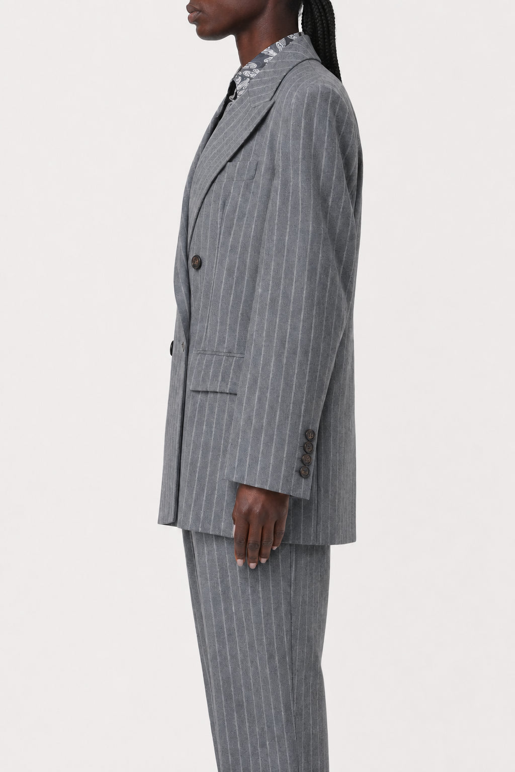 BRUNELLO CUCINELLI WOMEN'S GREY PINSTRIPE DOUBLE BREASTED JACKET