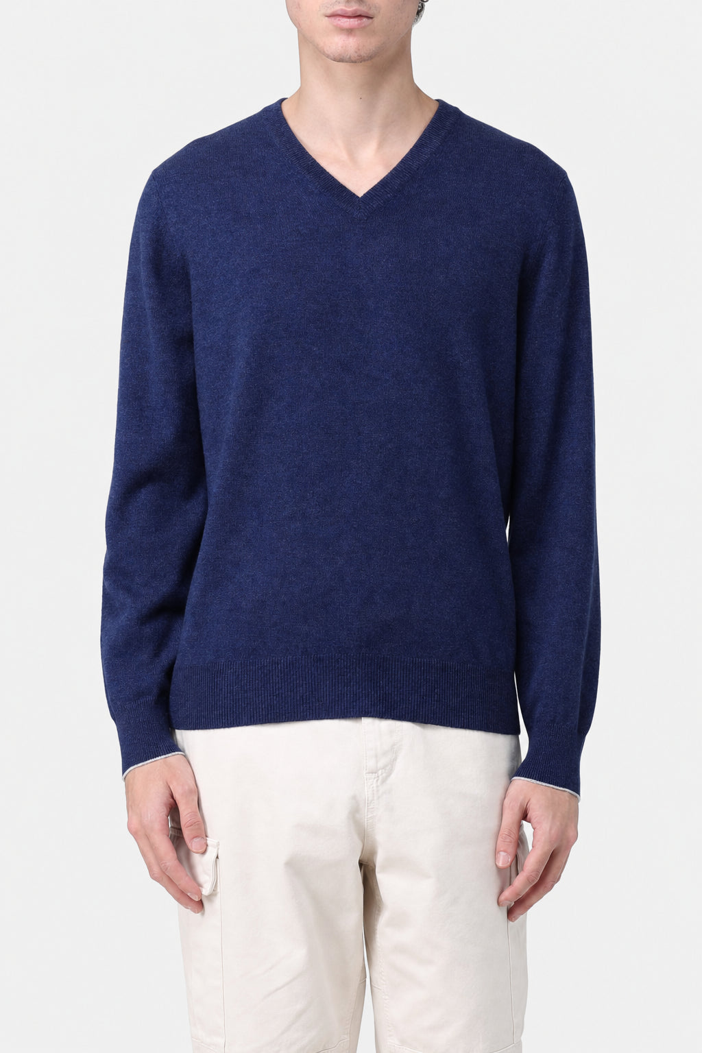 BRUNELLO CUCINELLI MEN'S BLUE WOOL V NECK SWEATER