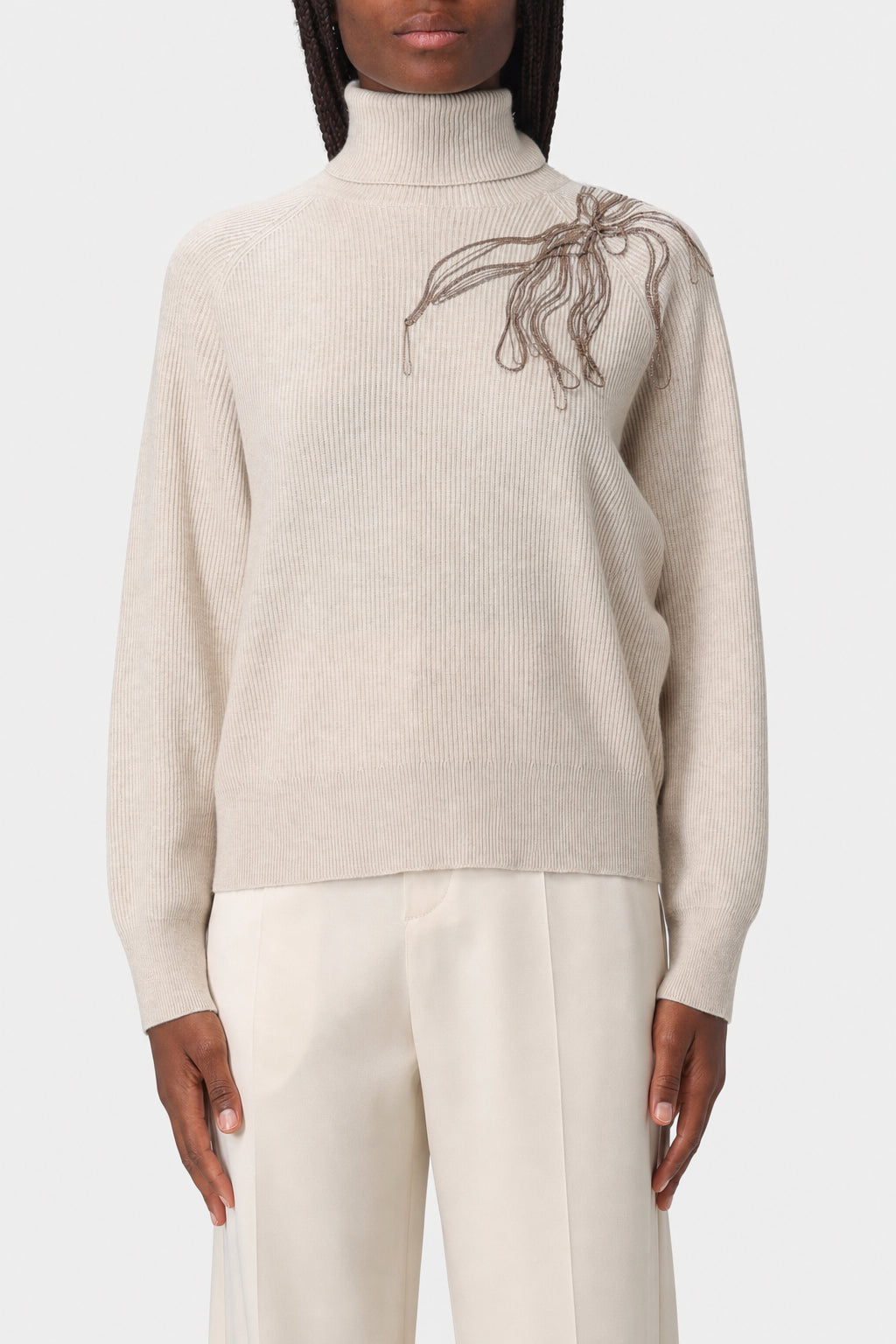 BRUNELLO CUCINELLI WOMEN'S BEIGE TURTLENECK SWEATER