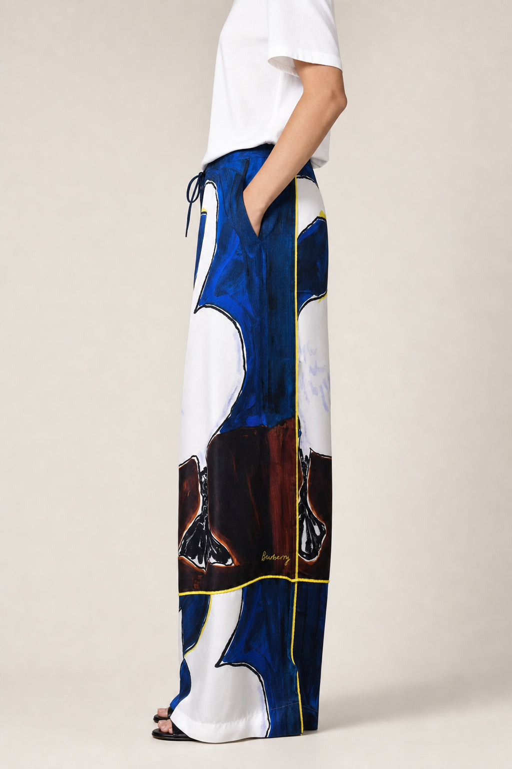 BURBERRY WOMEN'S BLUE WHITE PRINTED TROUSERS