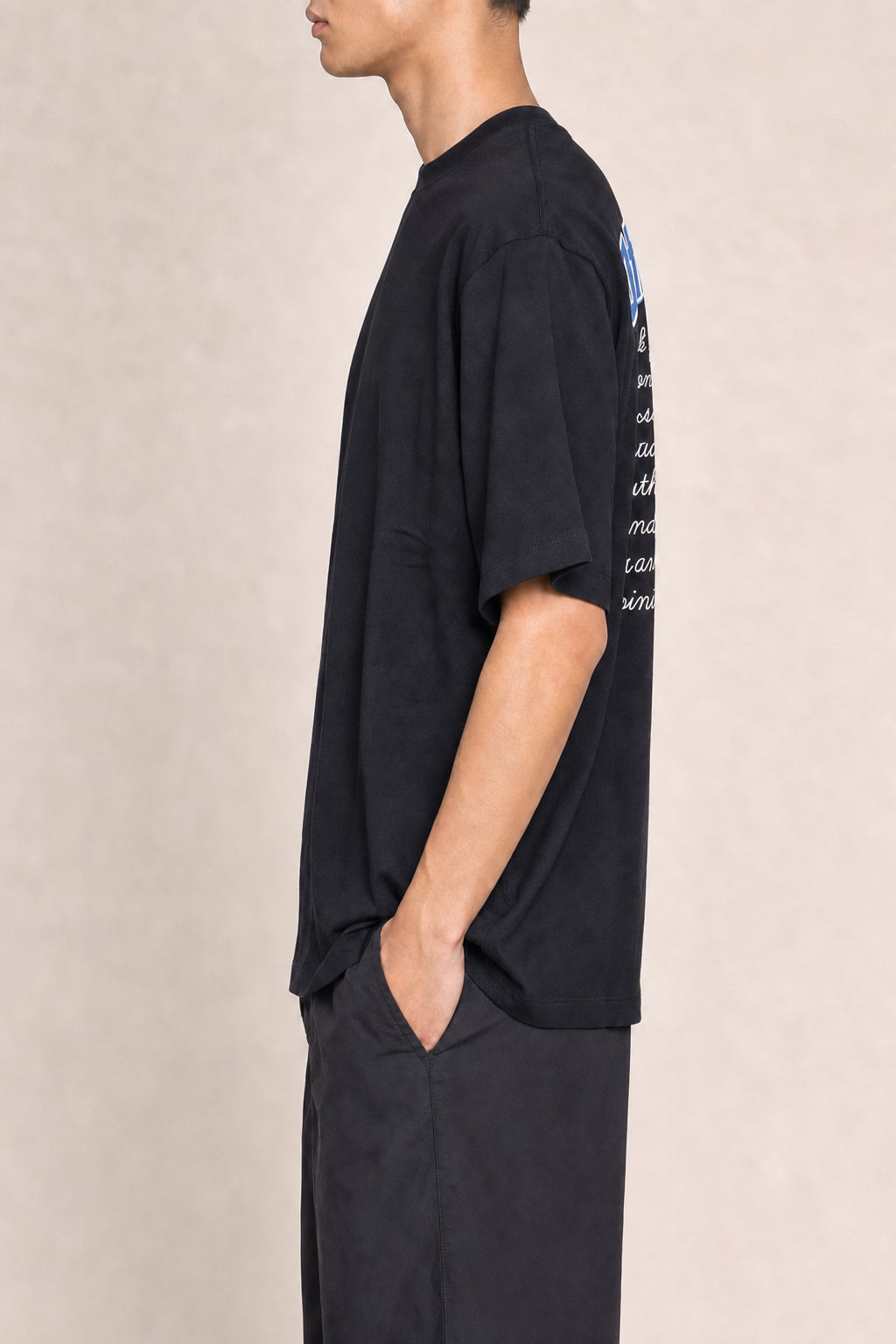 OFF-WHITE MEN'S BLACK COTTON VARSITY SHIRT