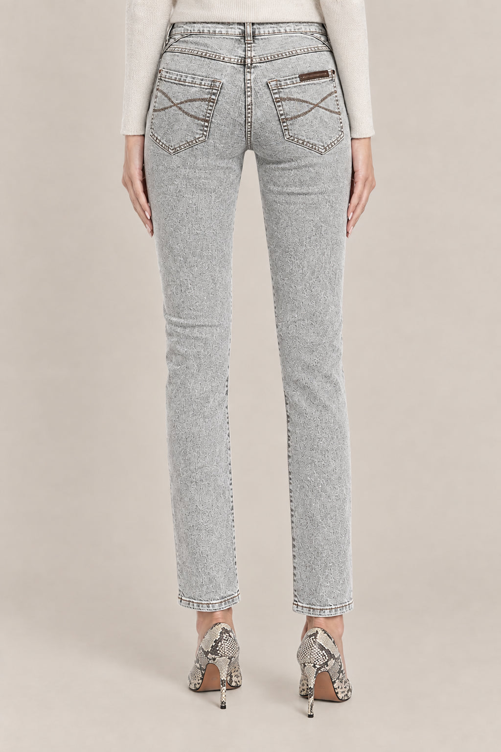 BRUNELLO CUCINELLI WOMEN'S STONE DENIM SLIM TROUSERS