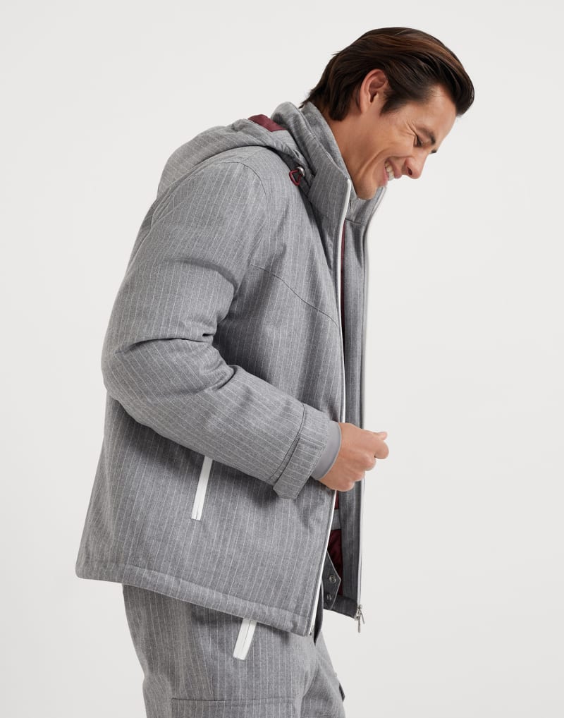 BRUNELLO CUCINELLI MEN'S PEARL GREY WOOL PINSTRIPE JACKET