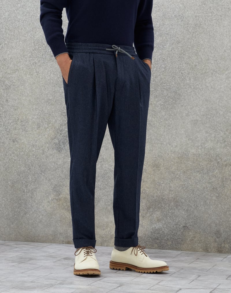 BRUNELLO CUCINELLI MEN'S DARK WOOL PLEATED TROUSERS