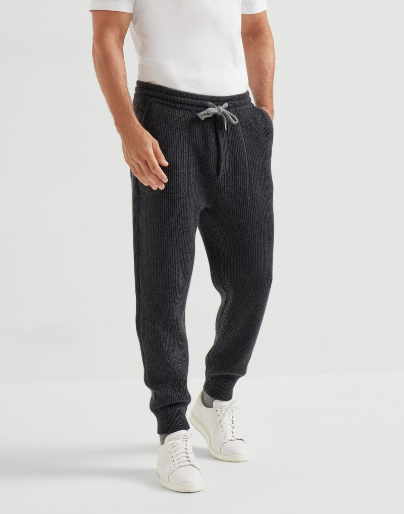 BRUNELLO CUCINELLI MEN'S CHARCOAL WOOL KNIT JOGGER TROUSERS