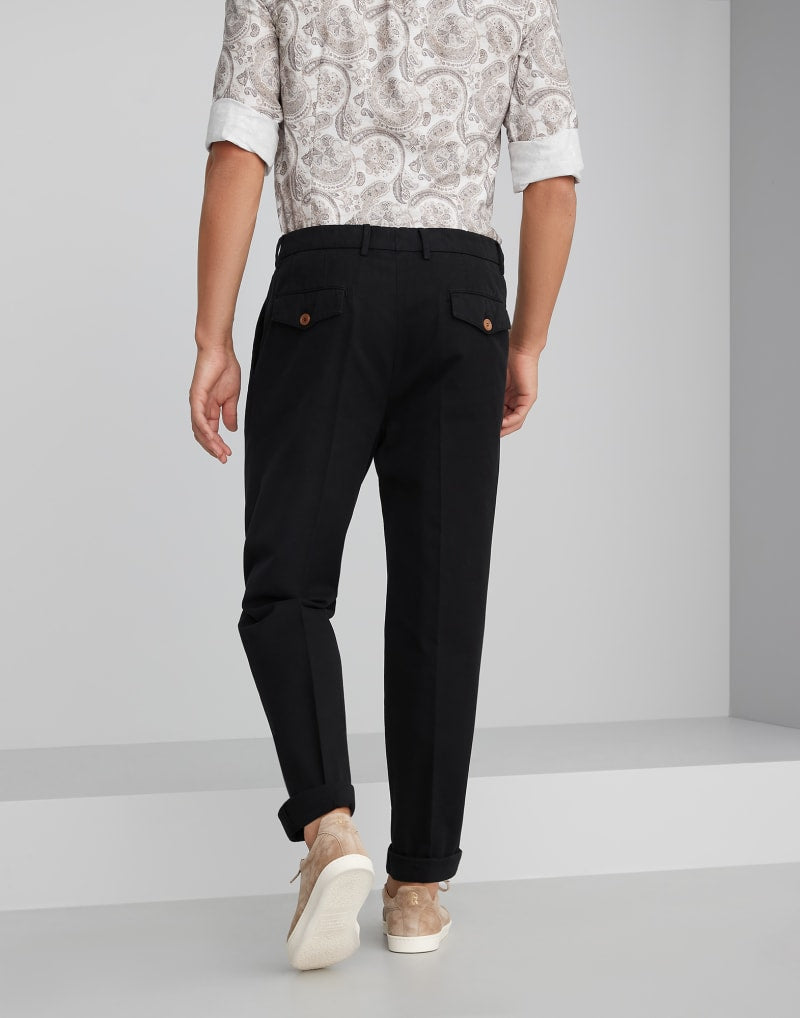 BRUNELLO CUCINELLI MEN'S BLACK COTTON TAPERED TROUSERS