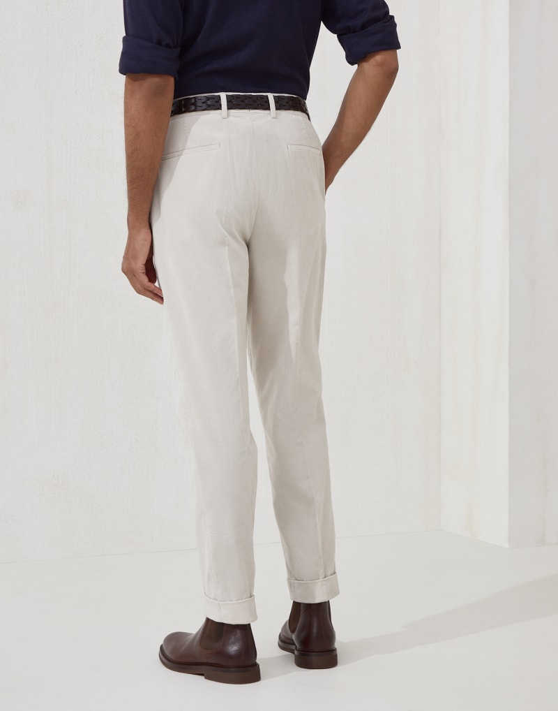 BRUNELLO CUCINELLI MEN'S ICE COTTON PLEATED TROUSERS