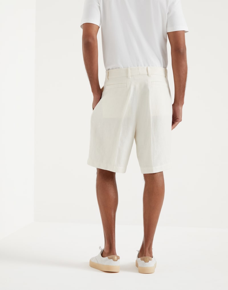 BRUNELLO CUCINELLI MEN'S PANAMA LINEN BLEND TAILORED SHORTS