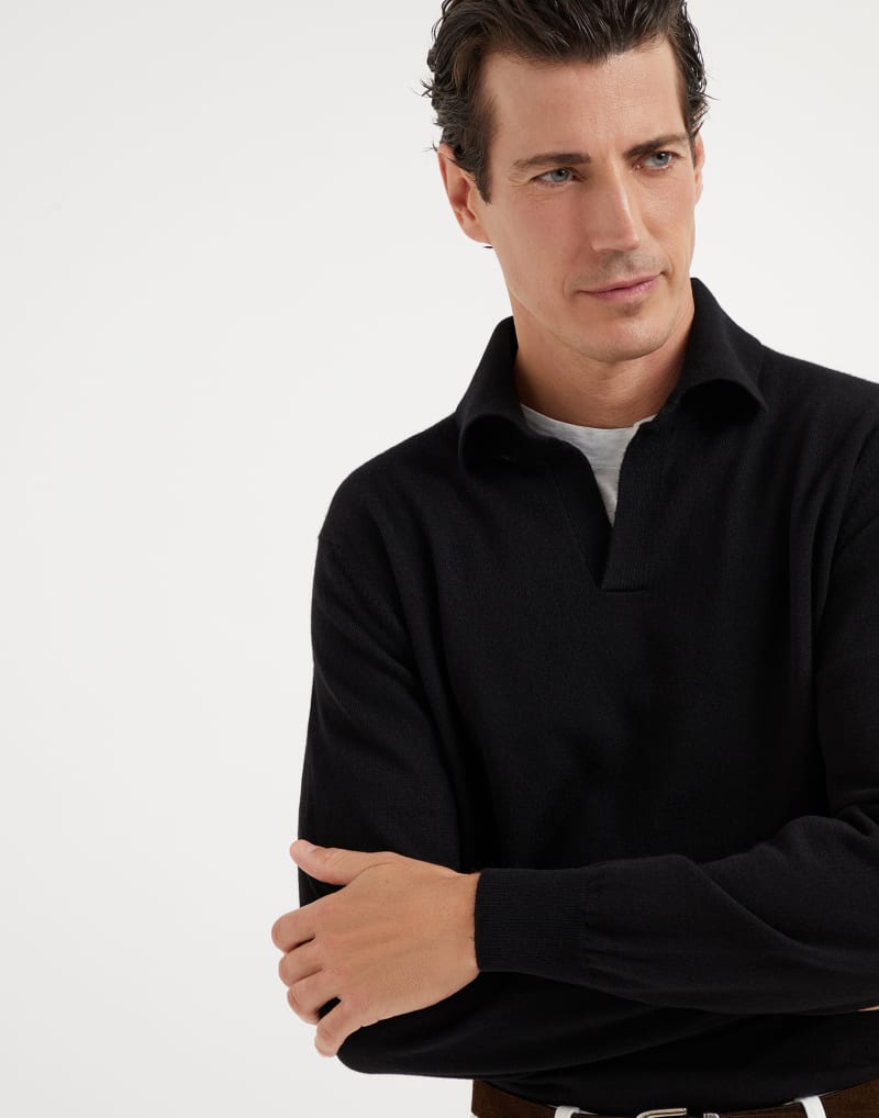 BRUNELLO CUCINELLI MEN'S BLACK WOOL POLO COLLAR SWEATER