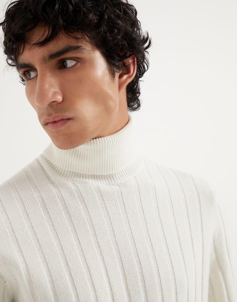 BRUNELLO CUCINELLI MEN'S PANAMA WOOL RIBBED TURTLENECK SWEATER