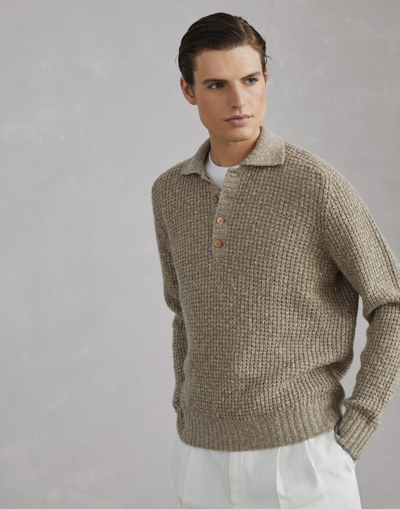 BRUNELLO CUCINELLI MEN'S BEIGE DARK GREY WOOL LINEN KNIT SWEATER